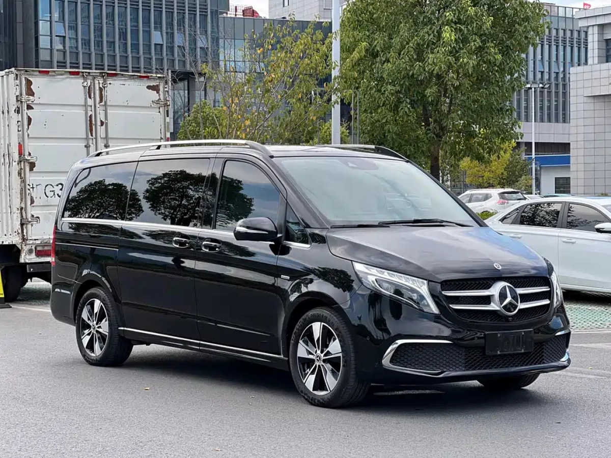 MERCEDES BENZ V-CLASS