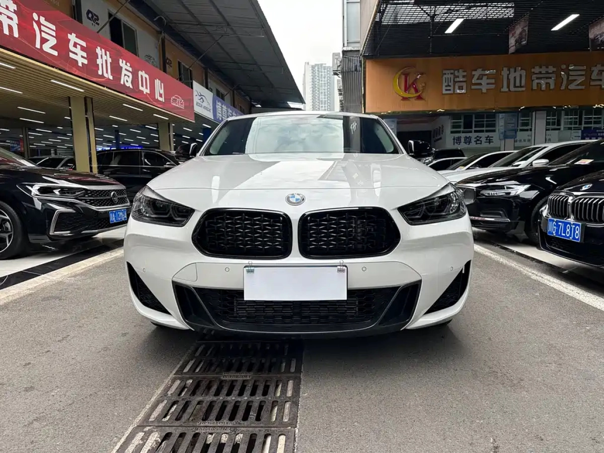 BMW X2