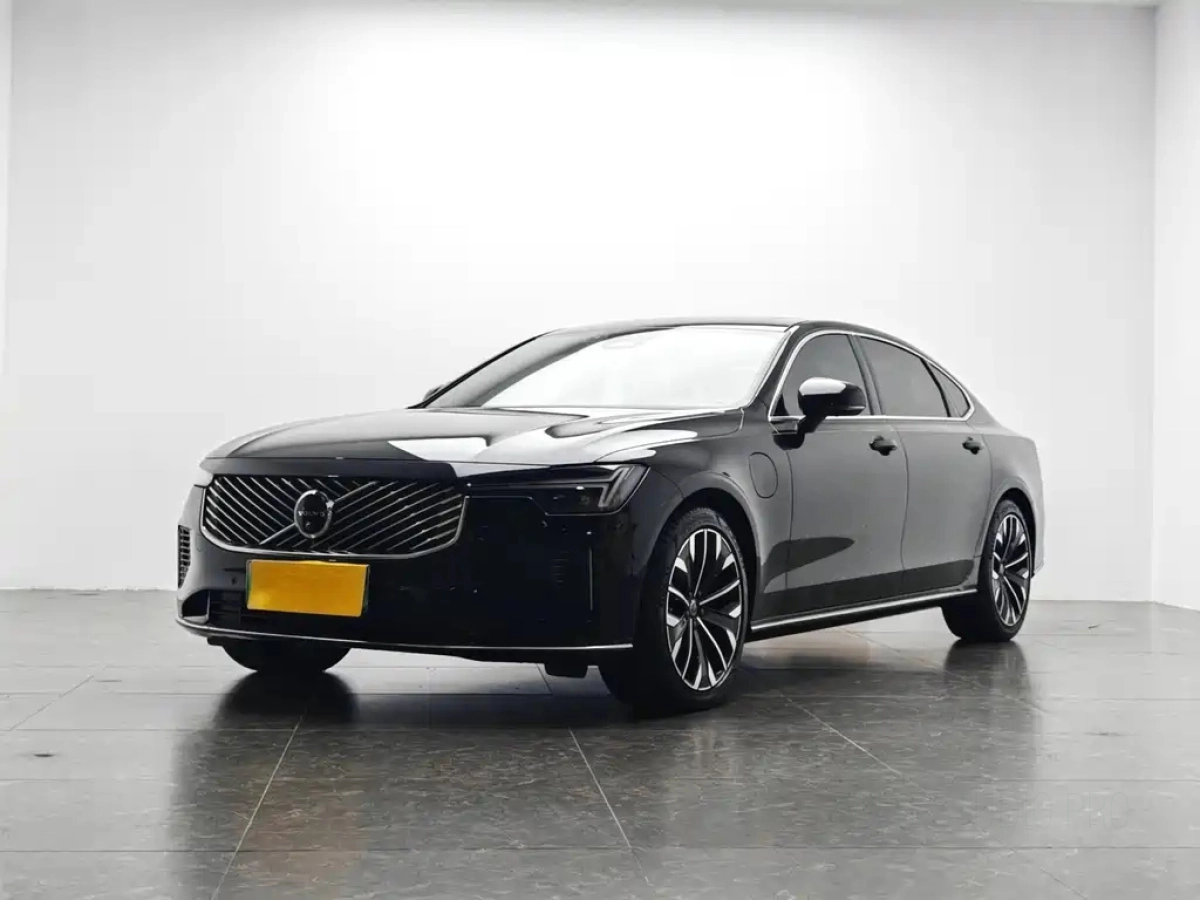 VOLVO S90 NEW ENERGY  2025