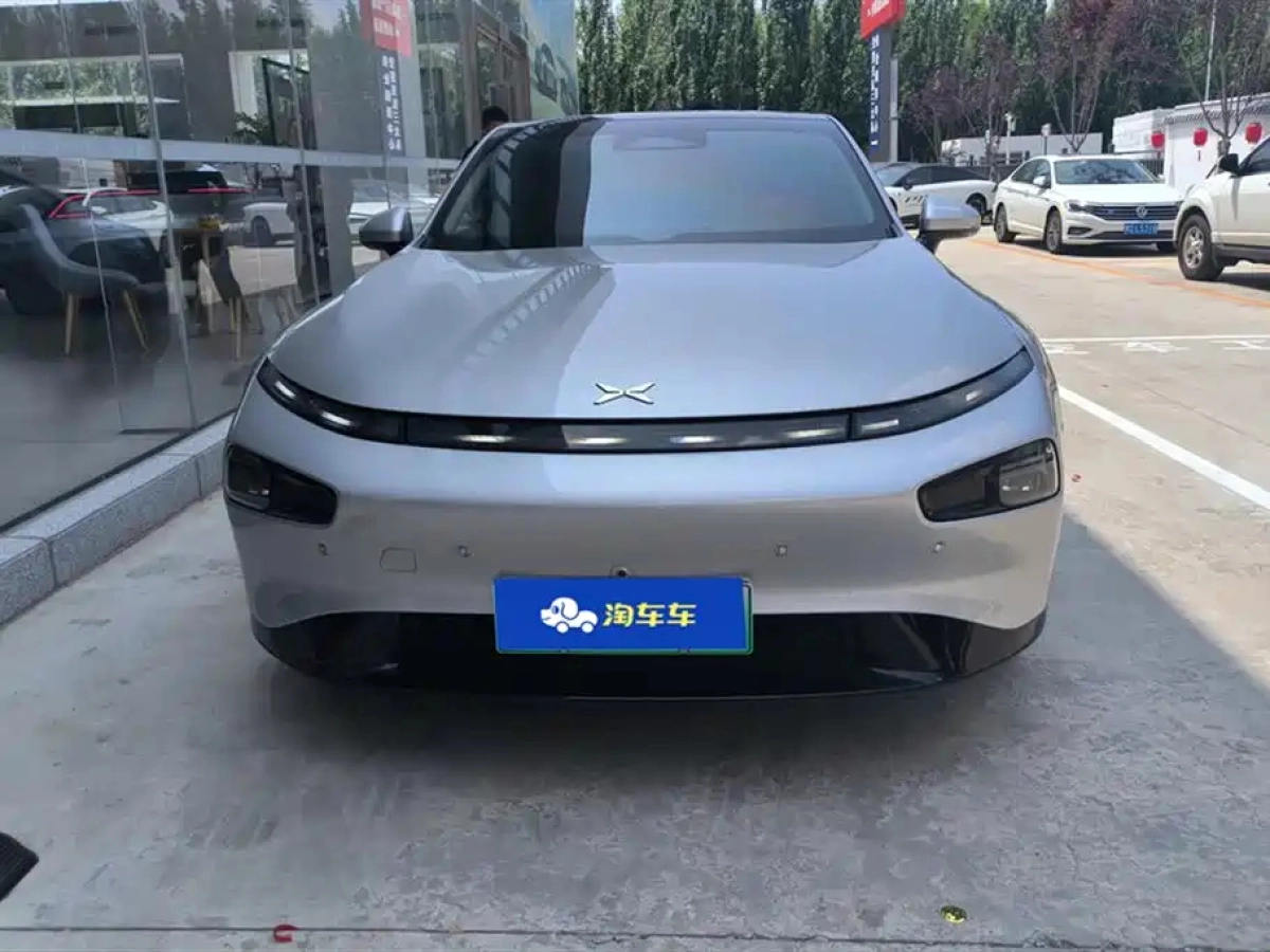 XPENG MOTORS P7