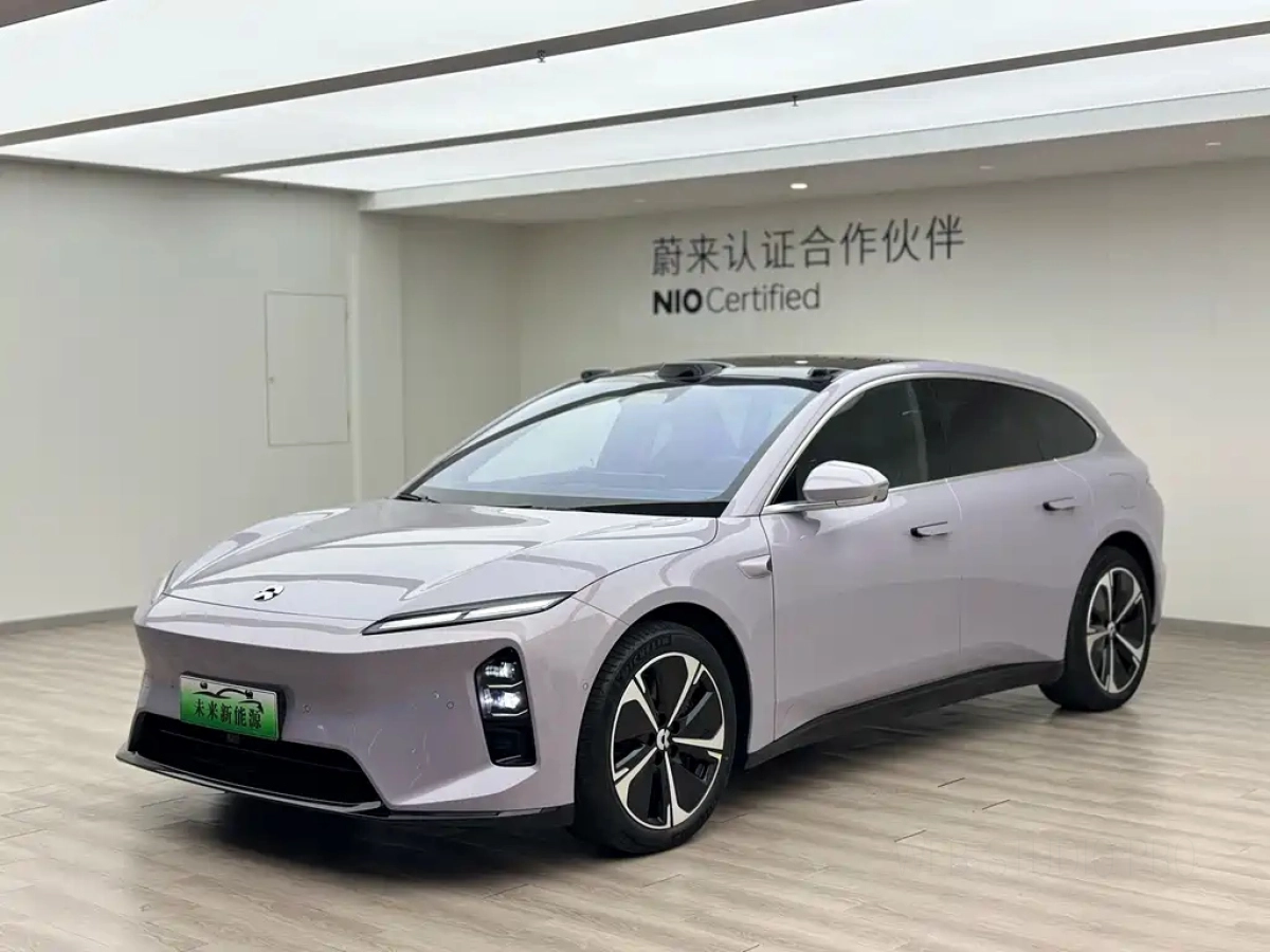 NIO ET5T  2025