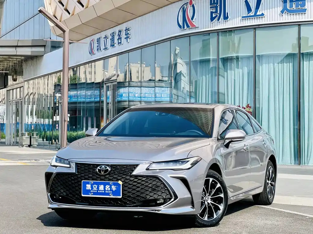 TOYOTA AVALON  2024