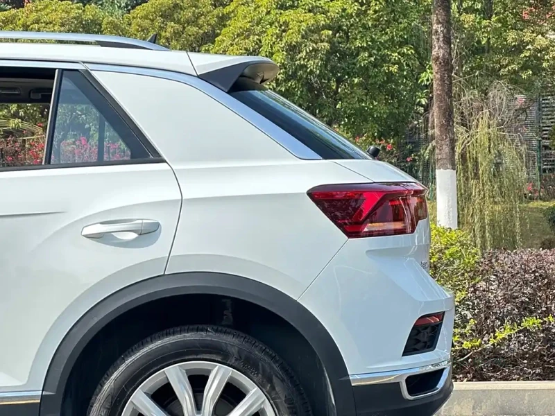 VOLKSWAGEN T-ROC TANGE