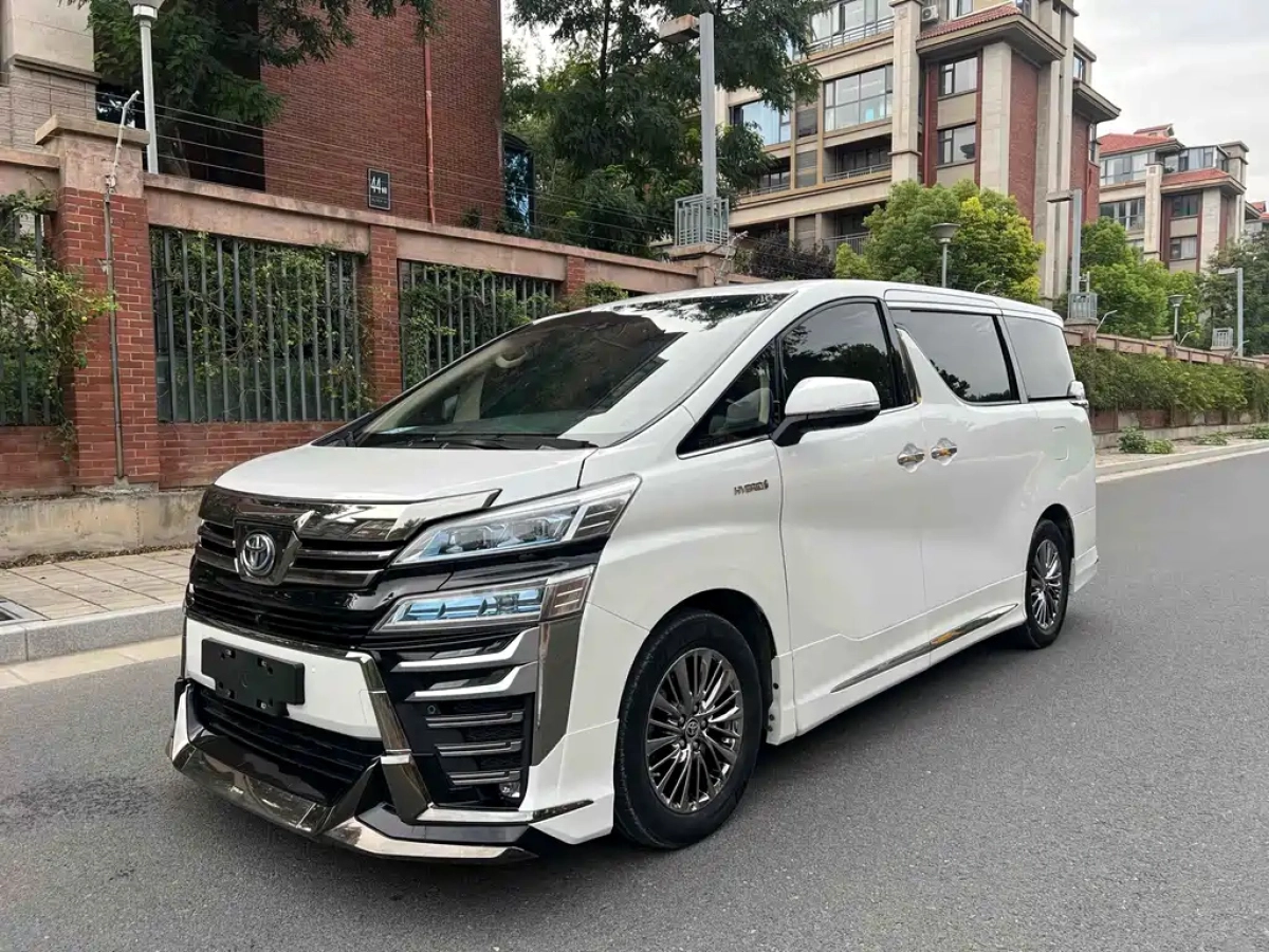 TOYOTA VELLFIRE  2020