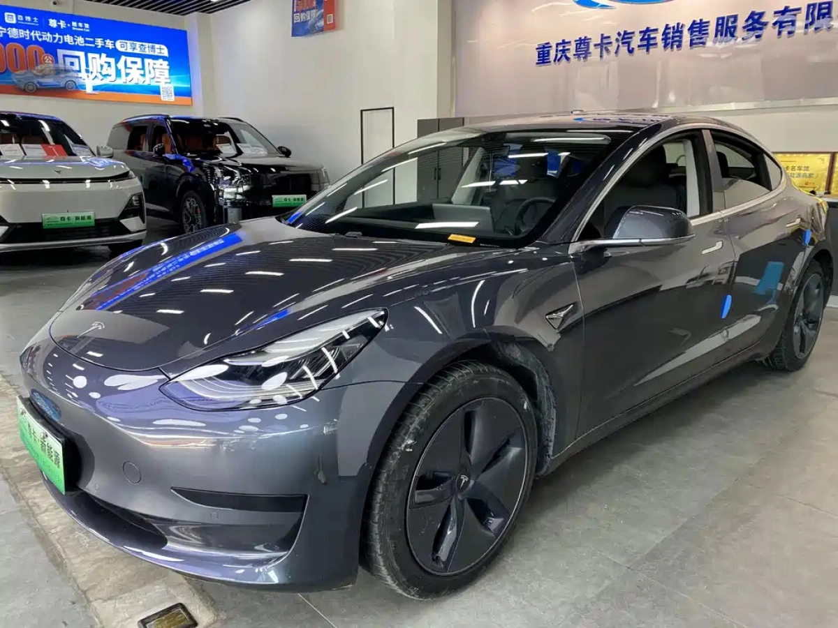 TESLA MODEL 3  2020