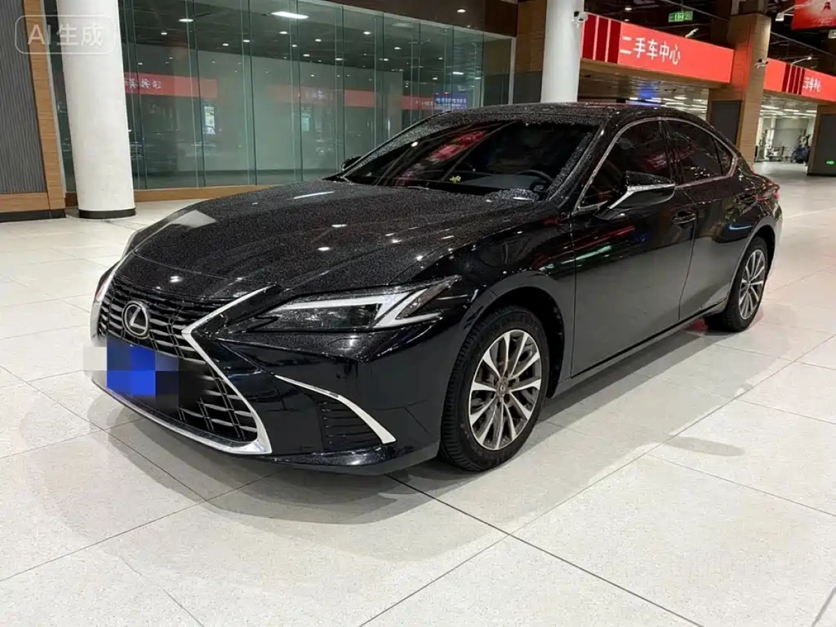 LEXUS ES  2025
