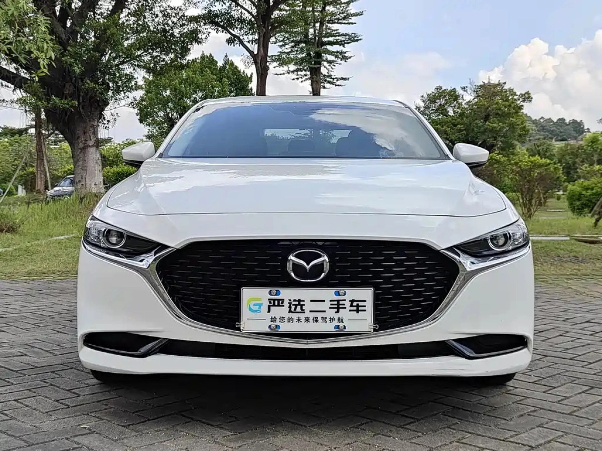 MAZDA 3 AXELA