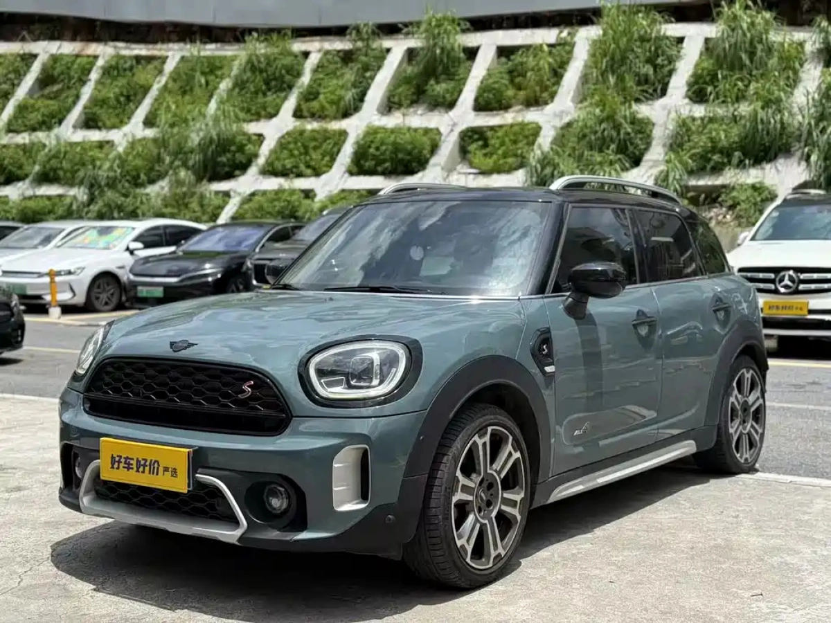 MINI COUNTRYMAN