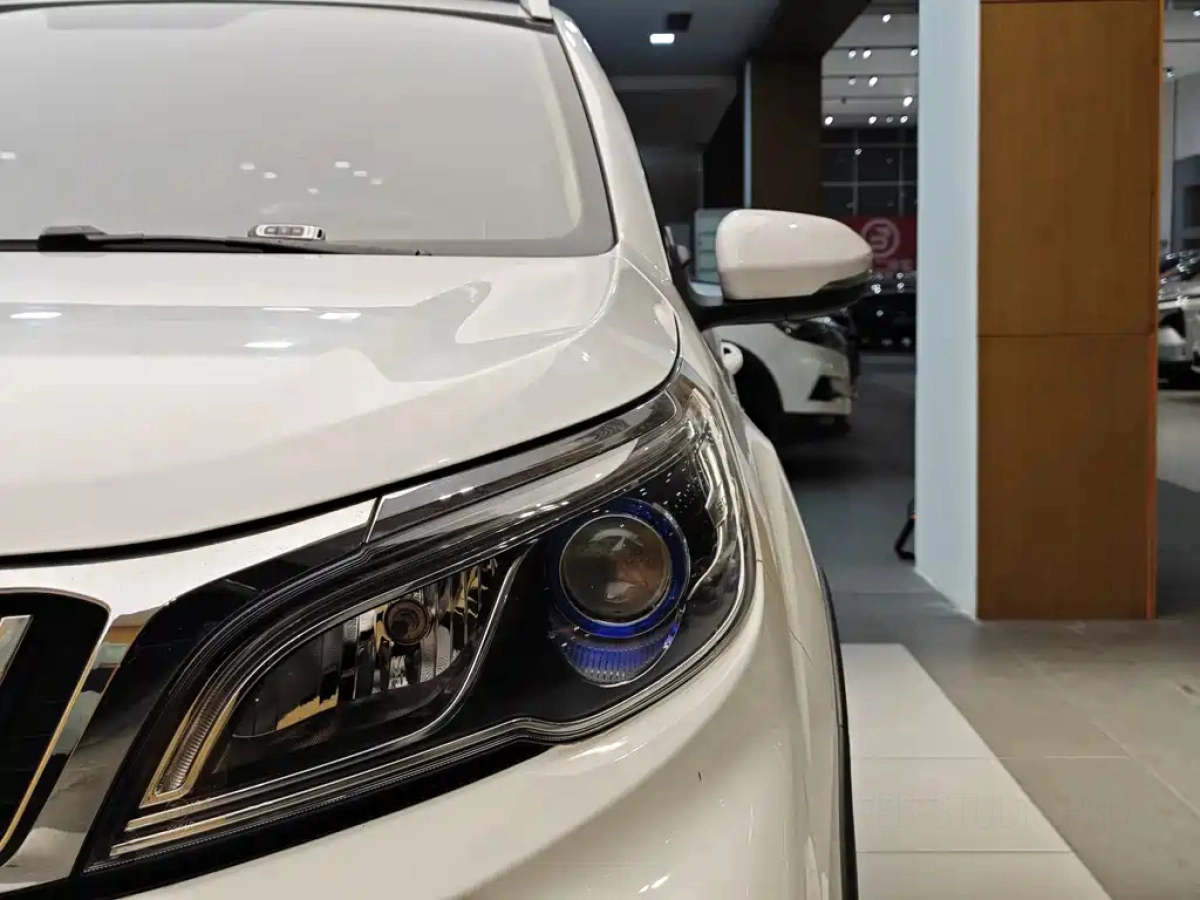 GEELY AUTO VISION X3