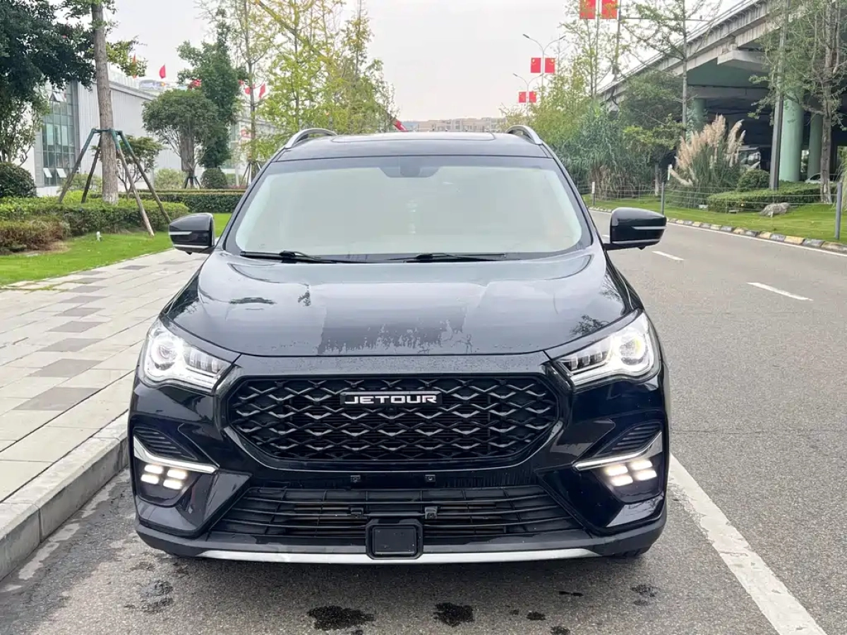JETOUR X90