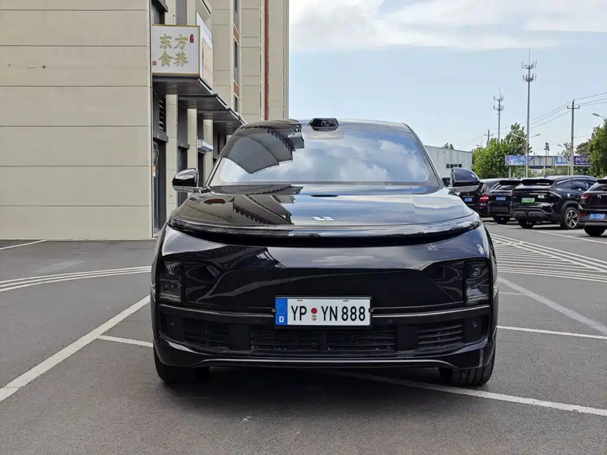 LI AUTO L8