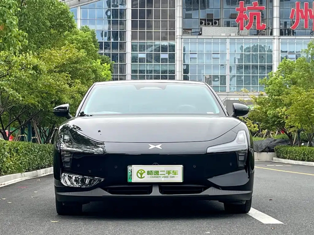 XPENG MOTORS MONA M03