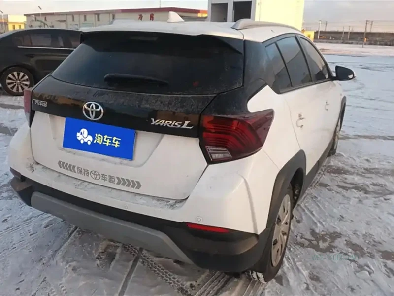 TOYOTA YARIS L DAZZLING