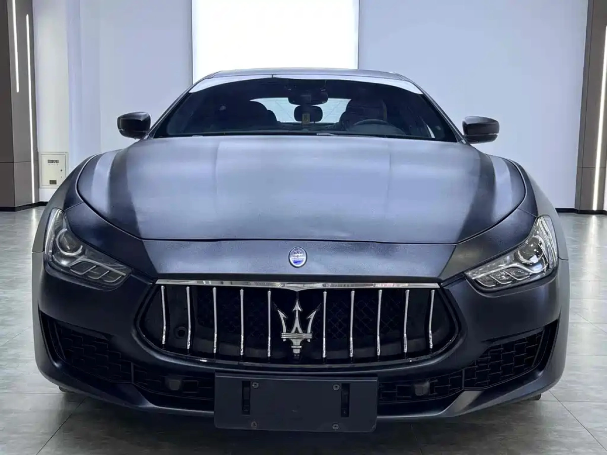 MASERATI GHIBLI