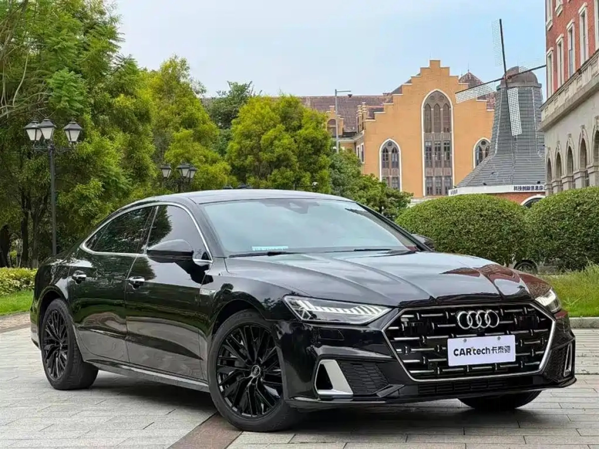 AUDI A7L