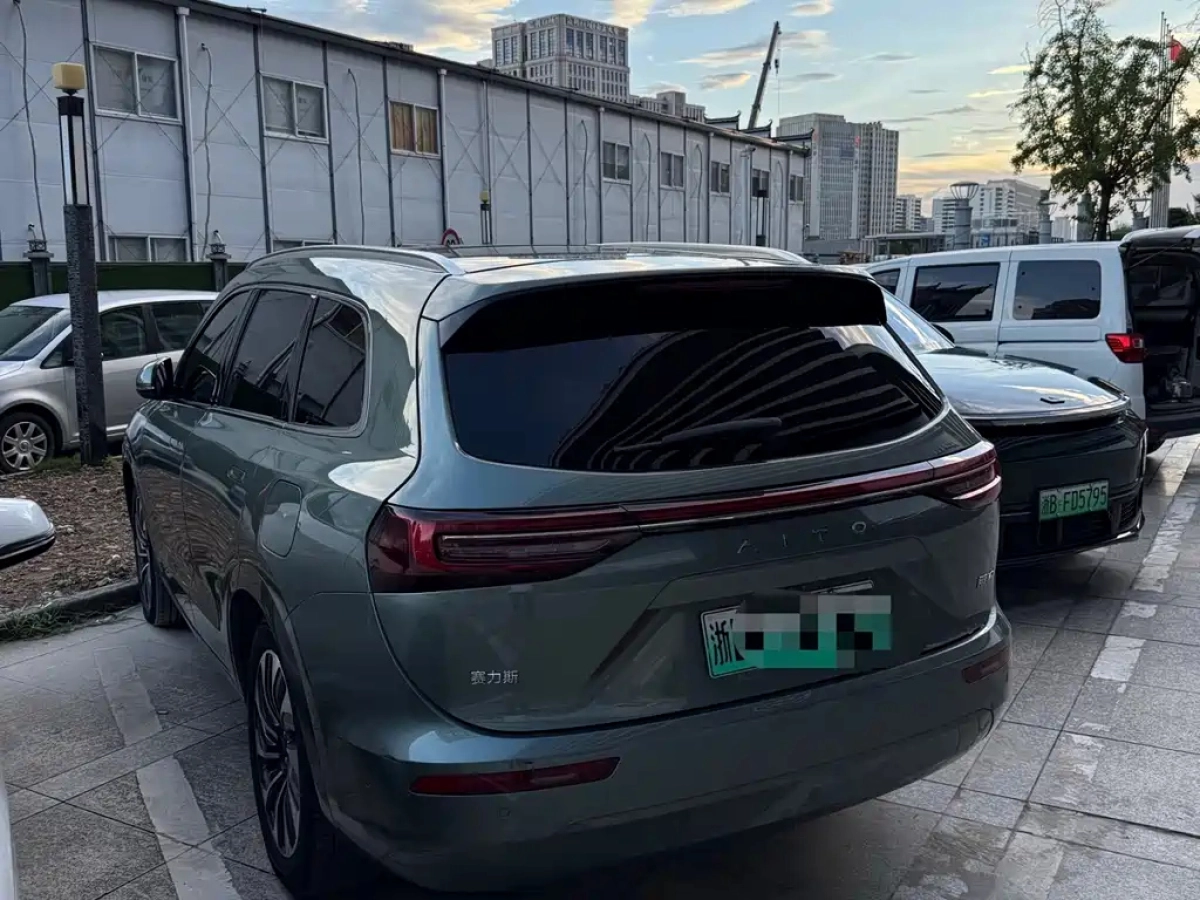 HUAWEI HARMON AITO M7