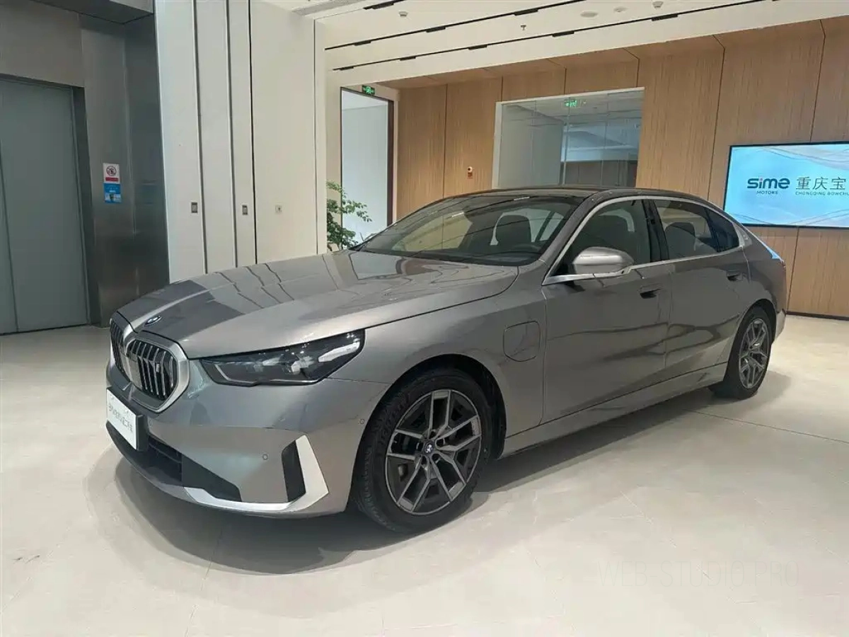 BMW I5