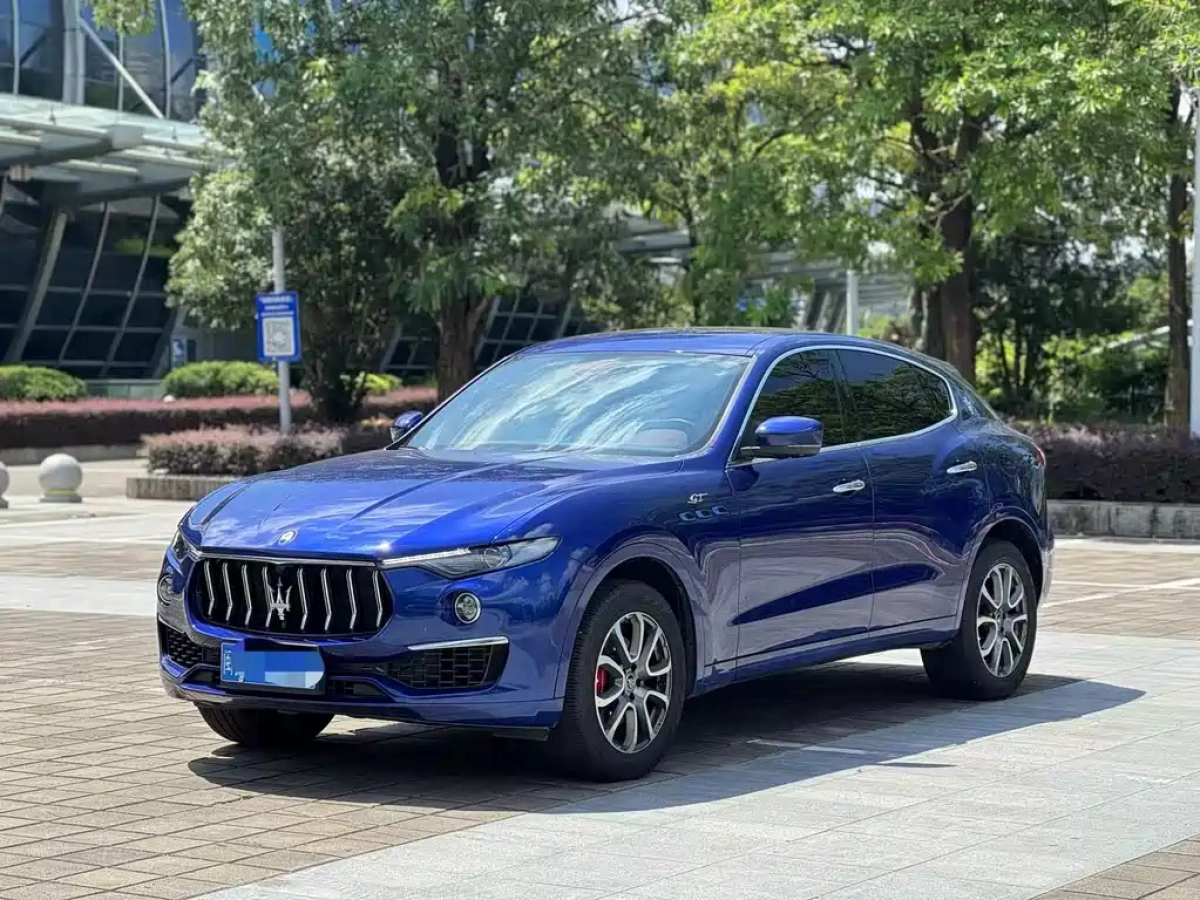 MASERATI LEVANTE