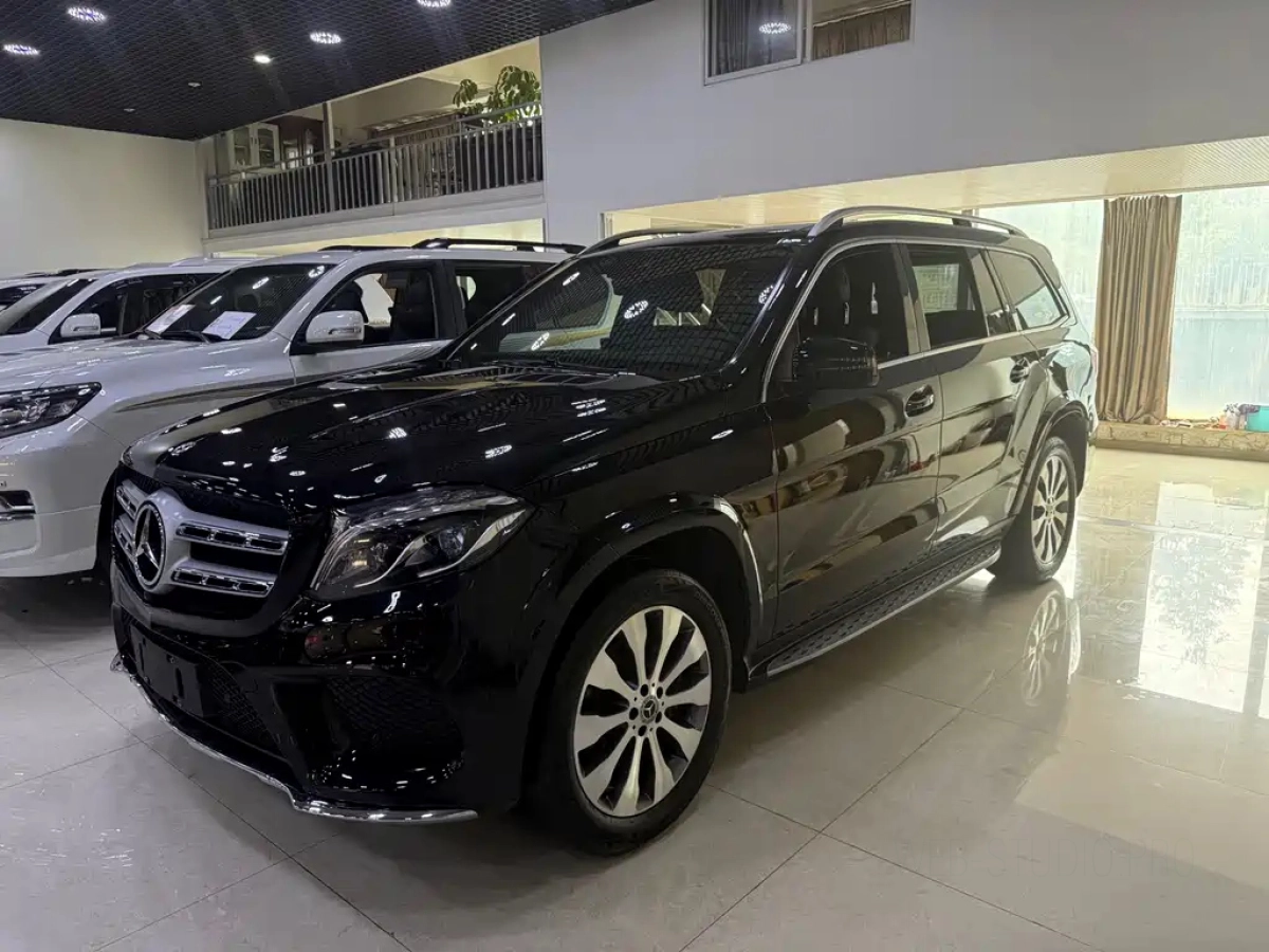 MERCEDES BENZ GLS