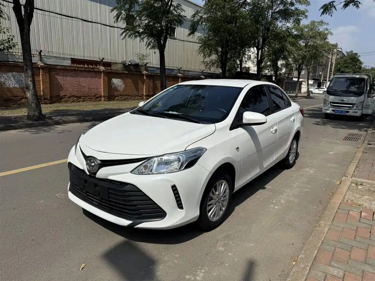 TOYOTA VIOS