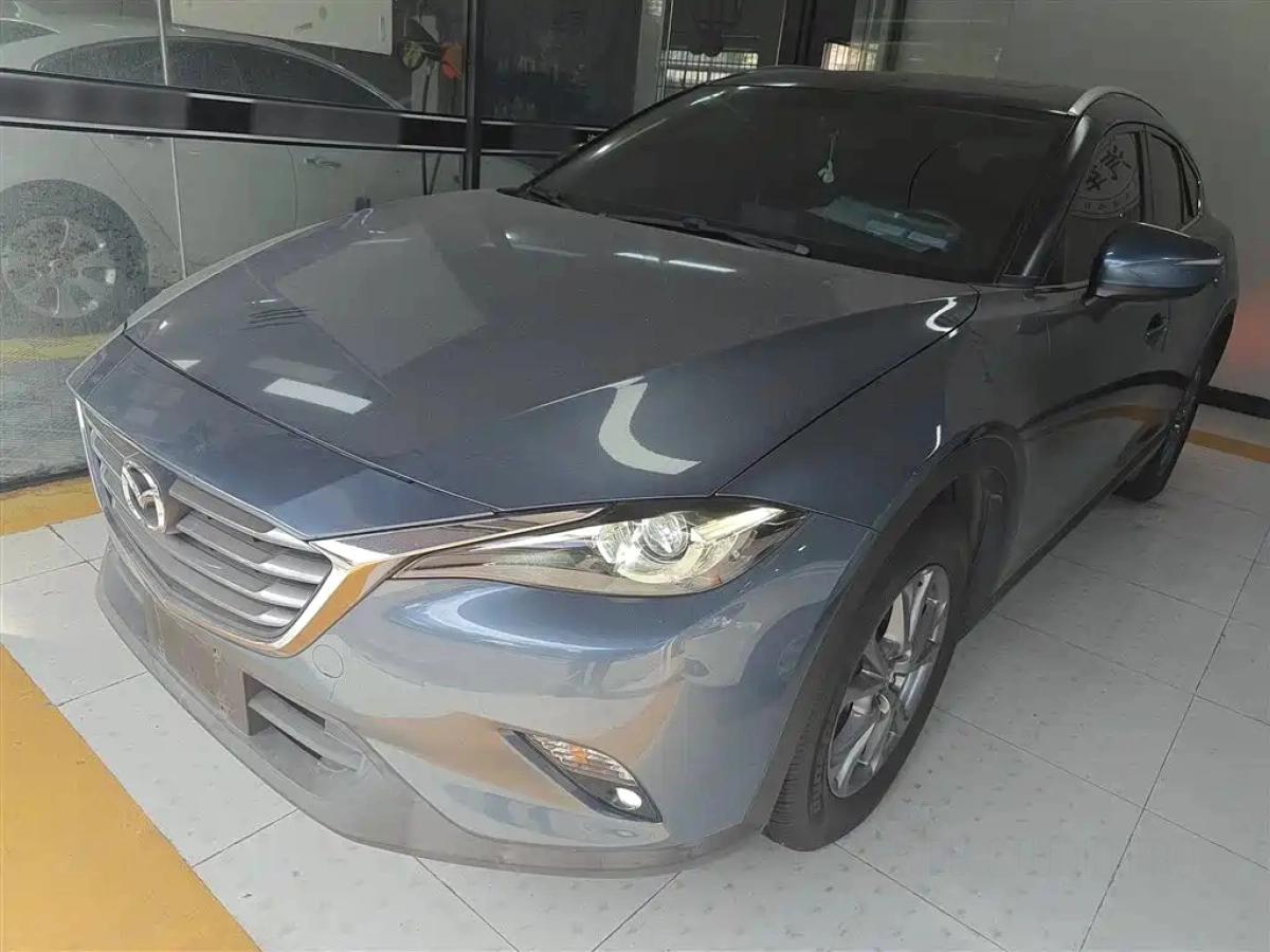 MAZDA CX-4  2019