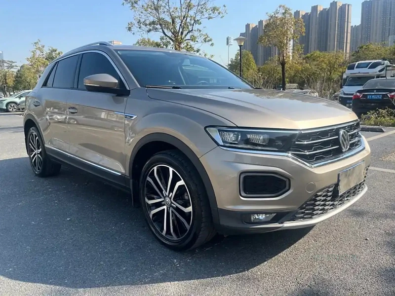 VOLKSWAGEN T-ROC TANGE