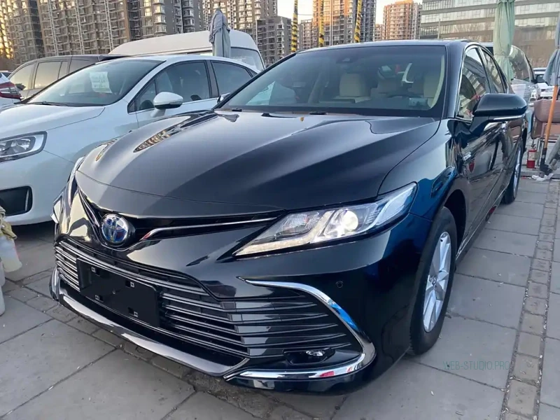 TOYOTA CAMRY