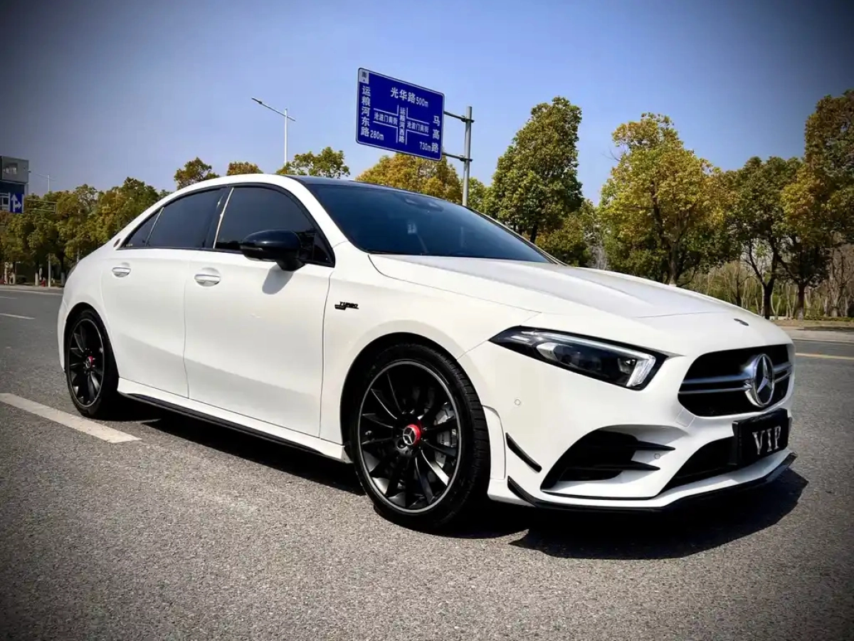 MERCEDES BENZ A-CLASS AMG  2020
