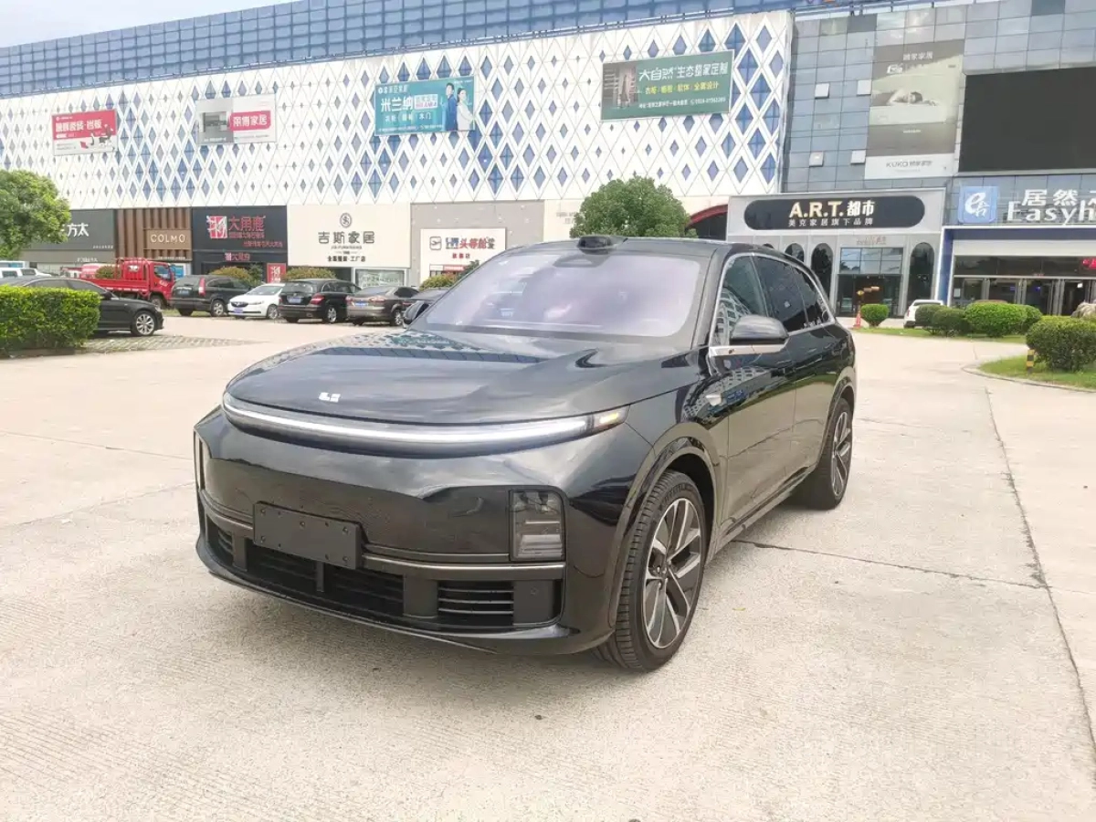 LI AUTO L7  2025