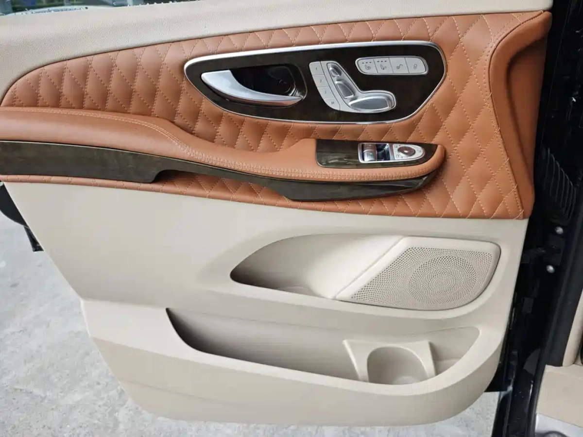 MERCEDES BENZ V-CLASS