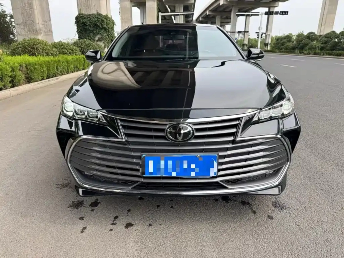 TOYOTA AVALON
