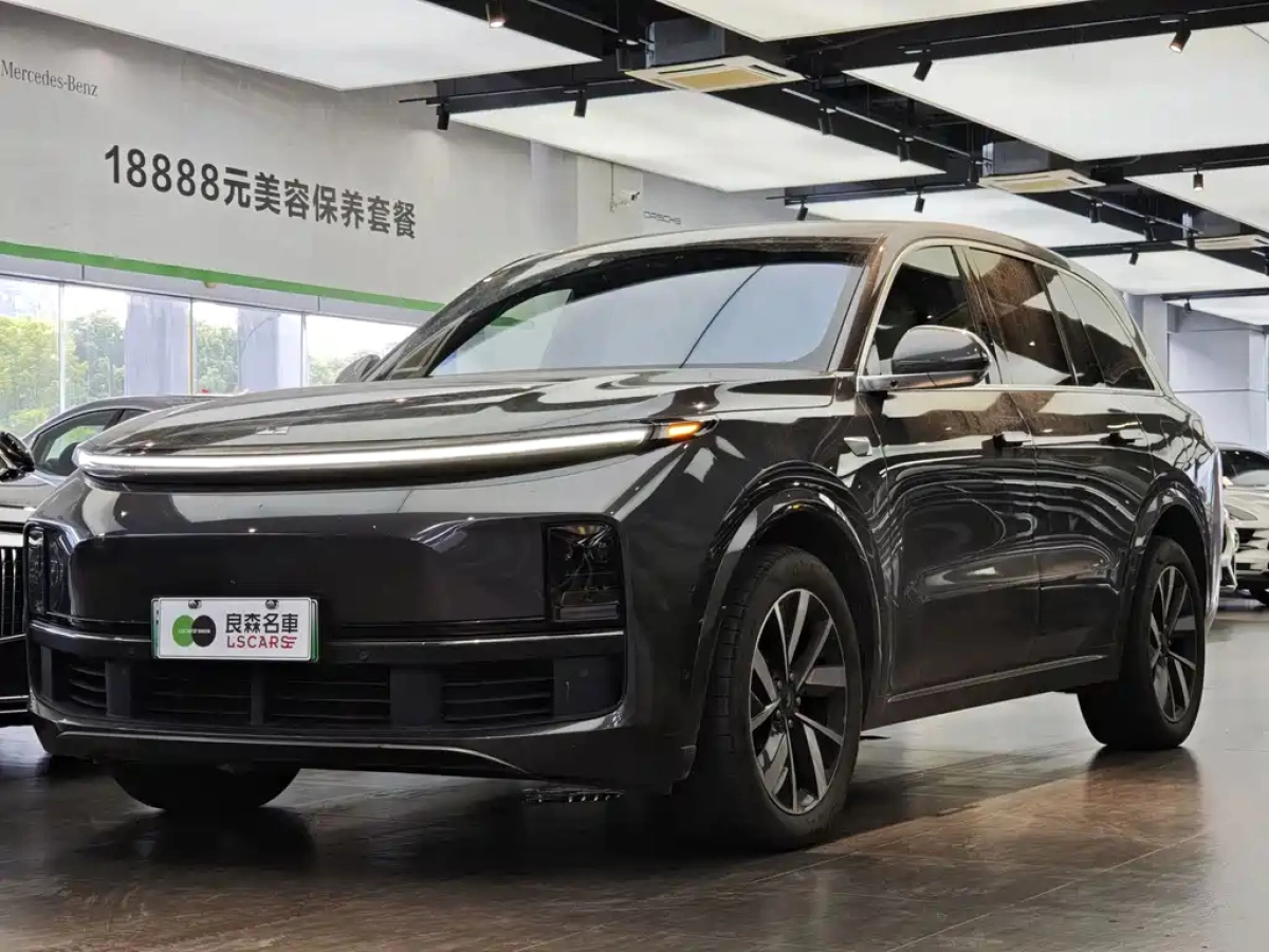LI AUTO L8