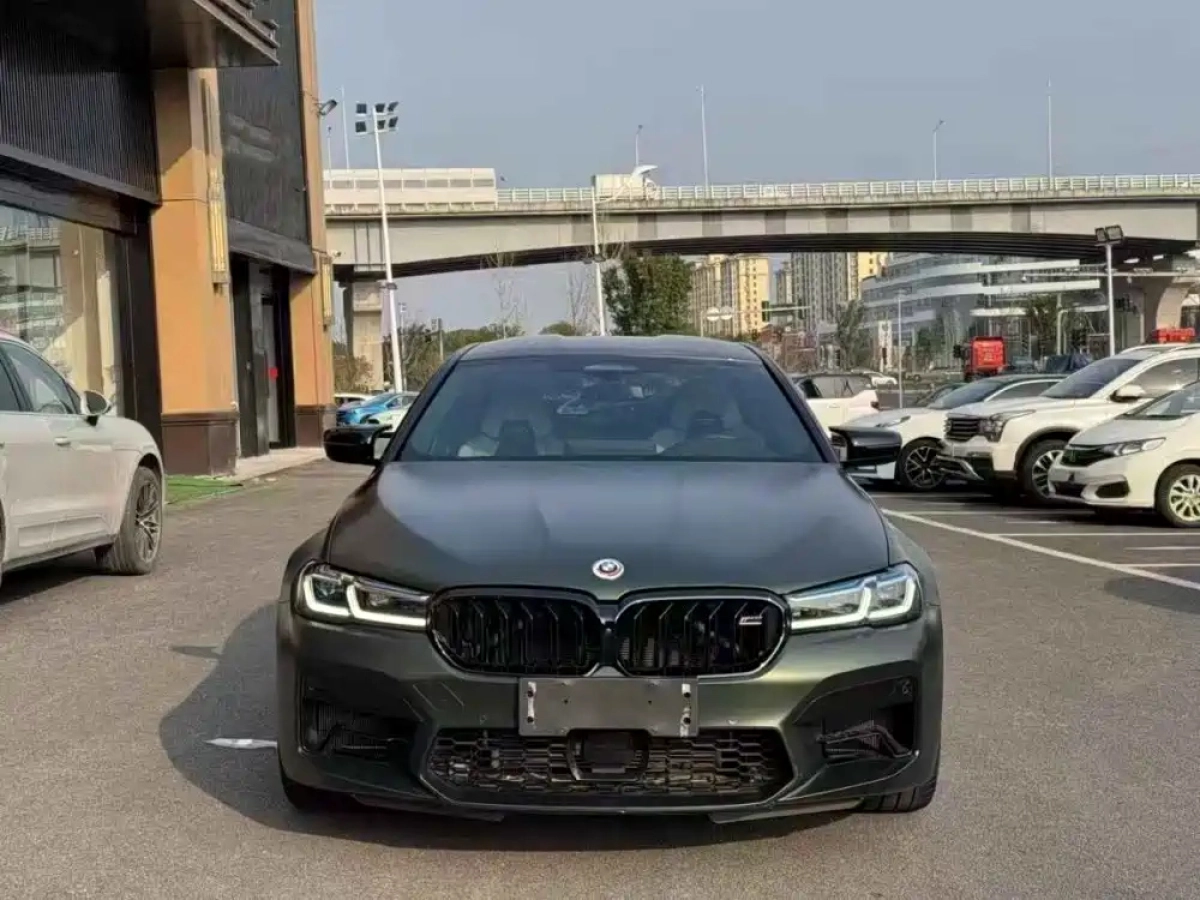 BMW M5