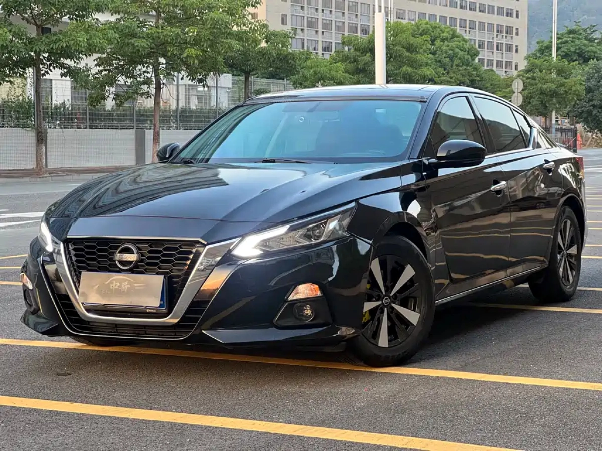 NISSAN TEANA  2019