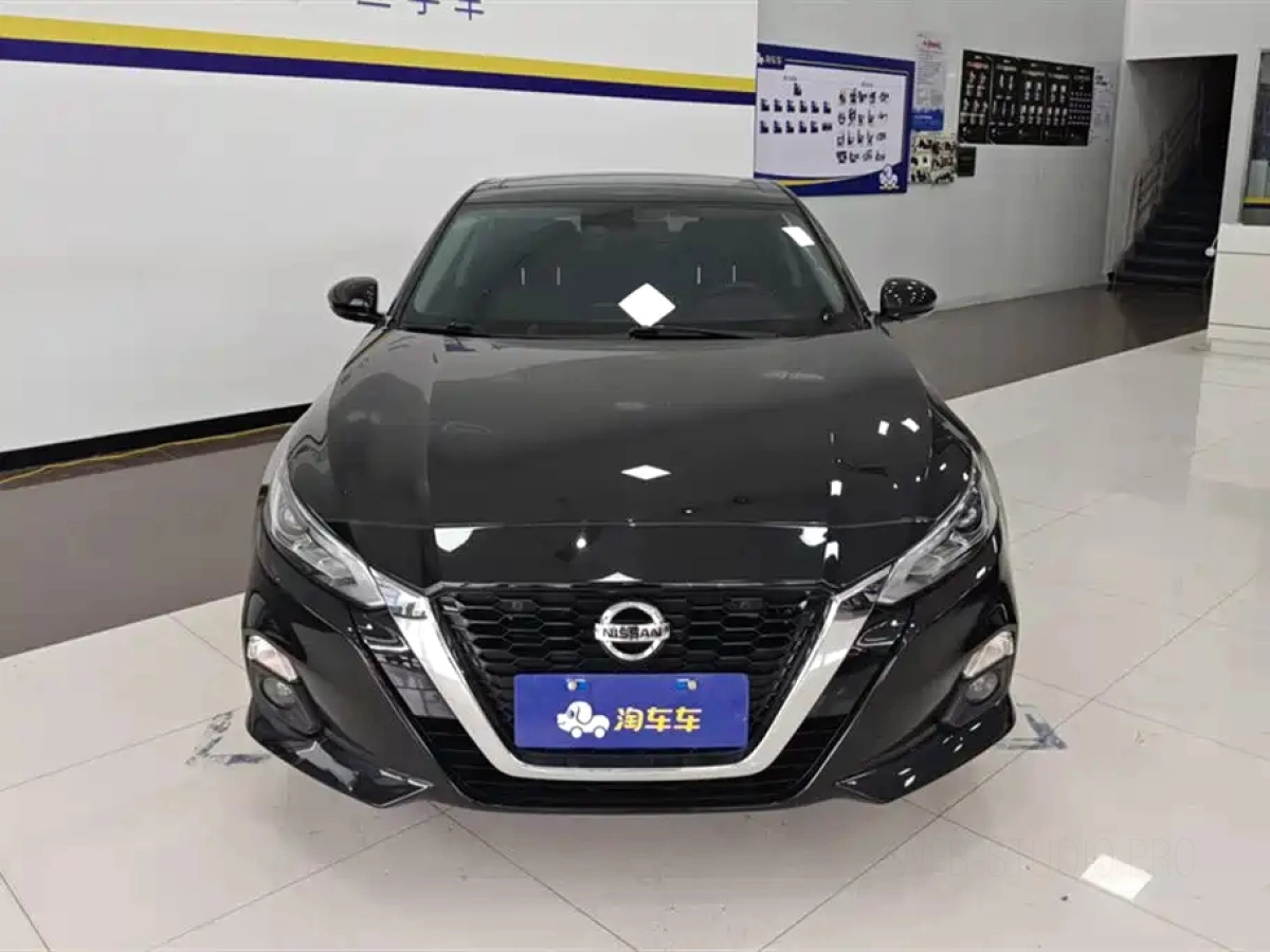 NISSAN TEANA