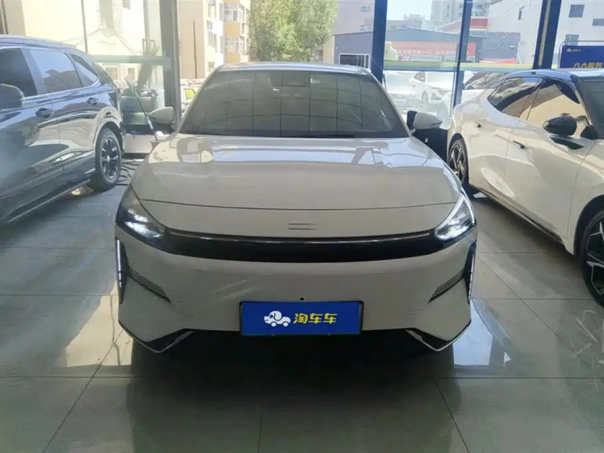 GEELY GALAXY GALAXY L6