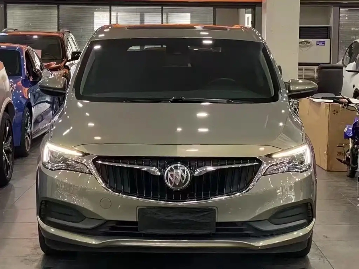 BUICK GL6