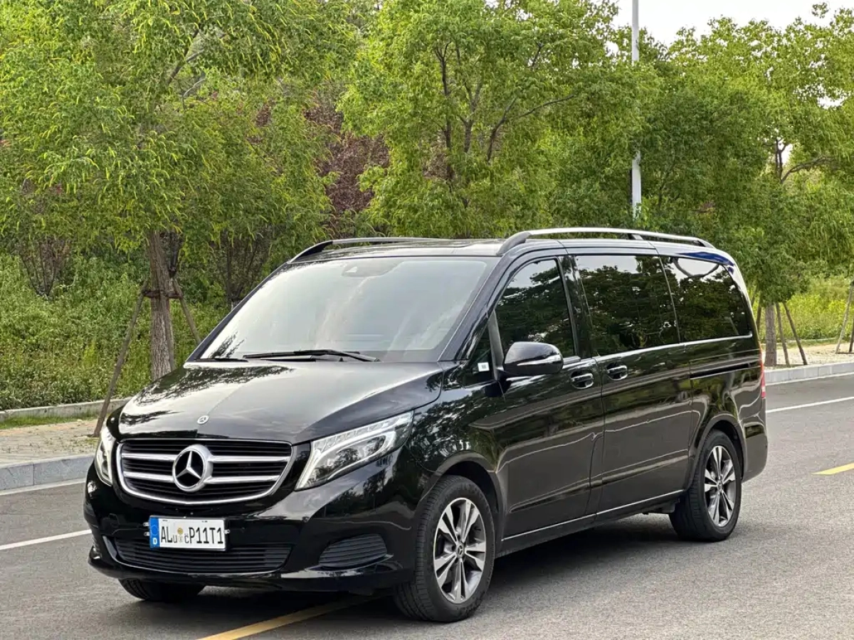 MERCEDES BENZ V-CLASS