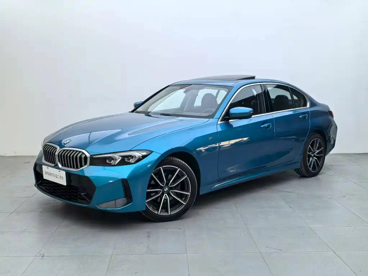 BMW 3-SERIES  2024