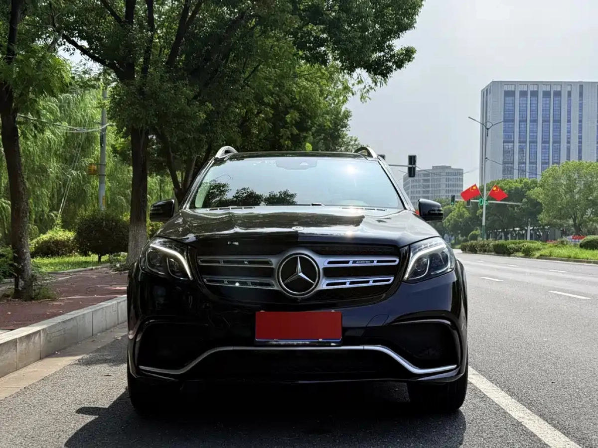 MERCEDES BENZ GLS