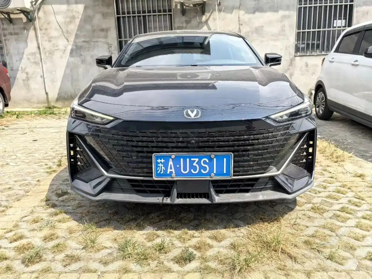 CHANGAN UNI-V