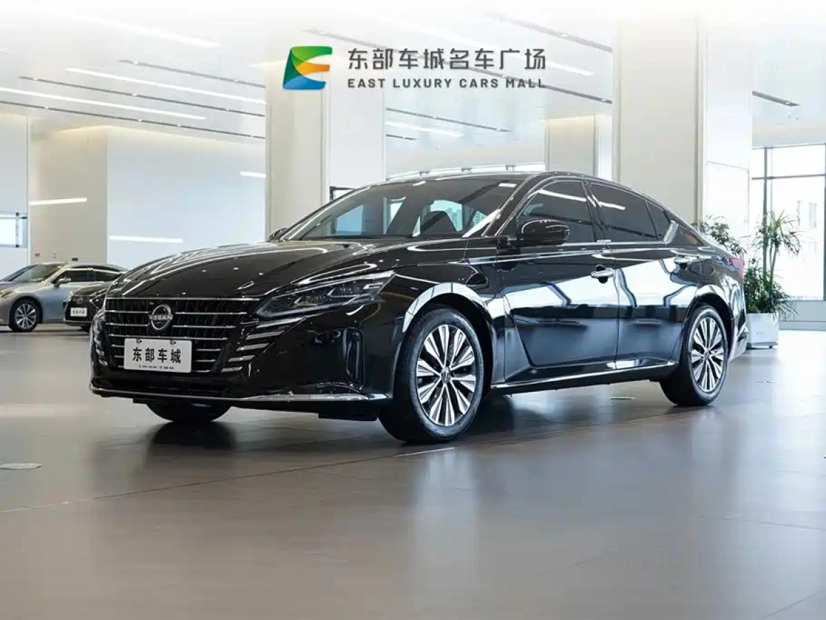 NISSAN TEANA