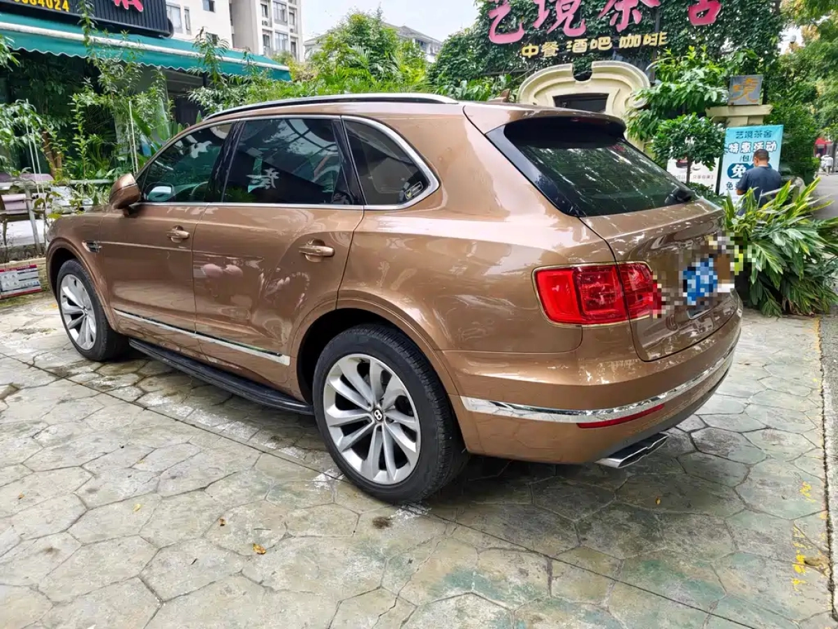 BENTLEY BENTAYGA