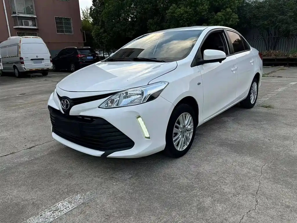 TOYOTA VIOS