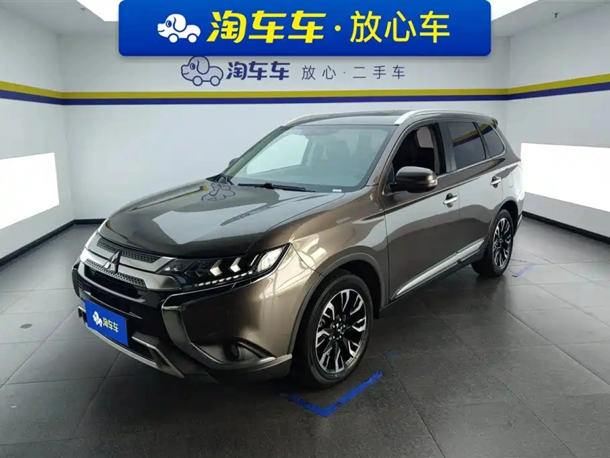 MITSUBISHI OUTLANDER