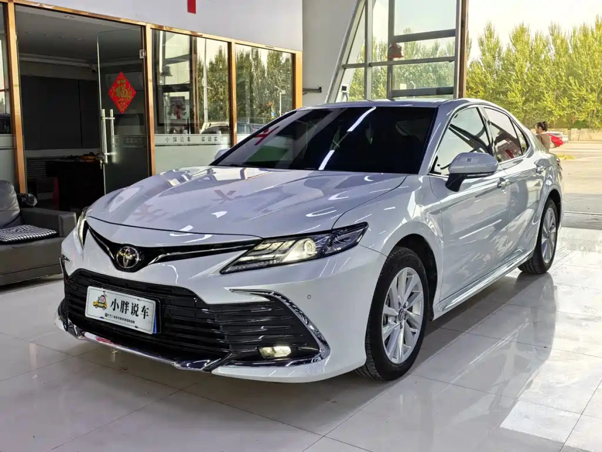 TOYOTA CAMRY  2023
