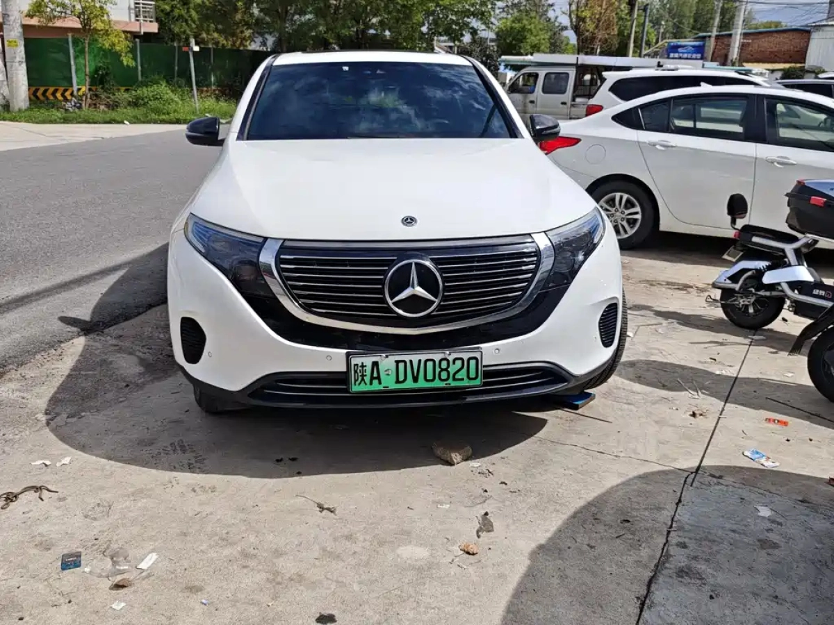 MERCEDES BENZ EQC  2020