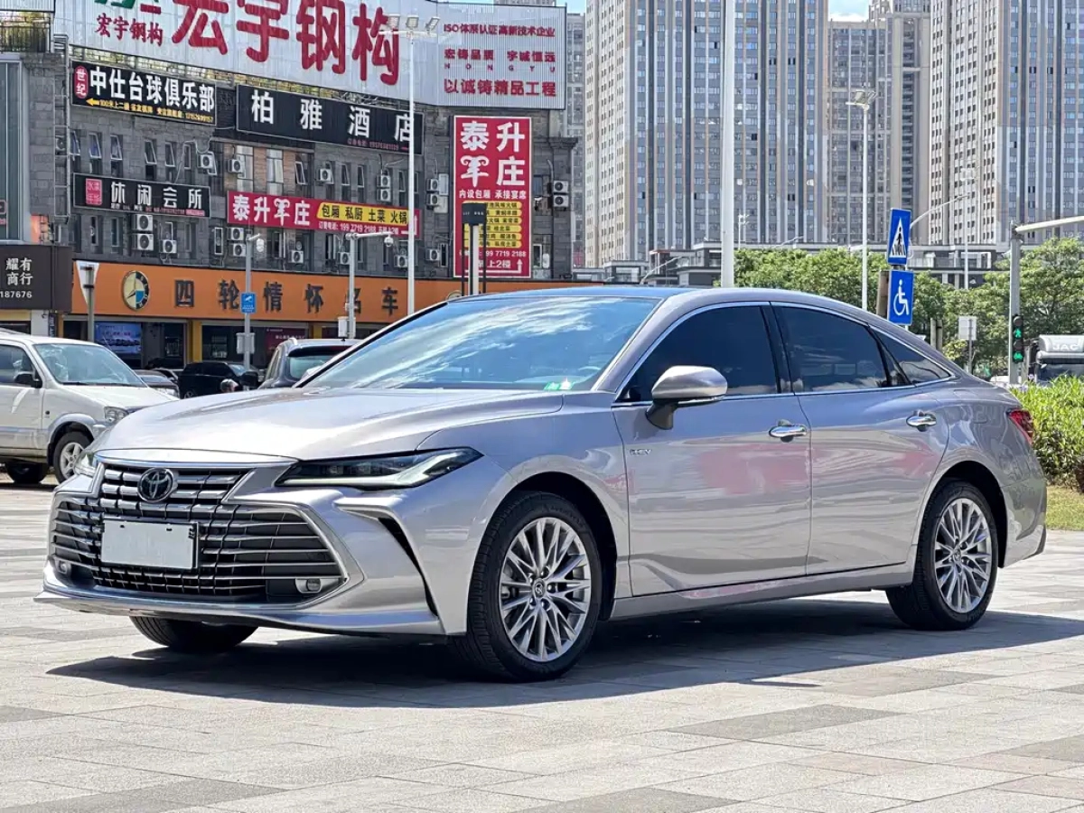 TOYOTA AVALON  2024