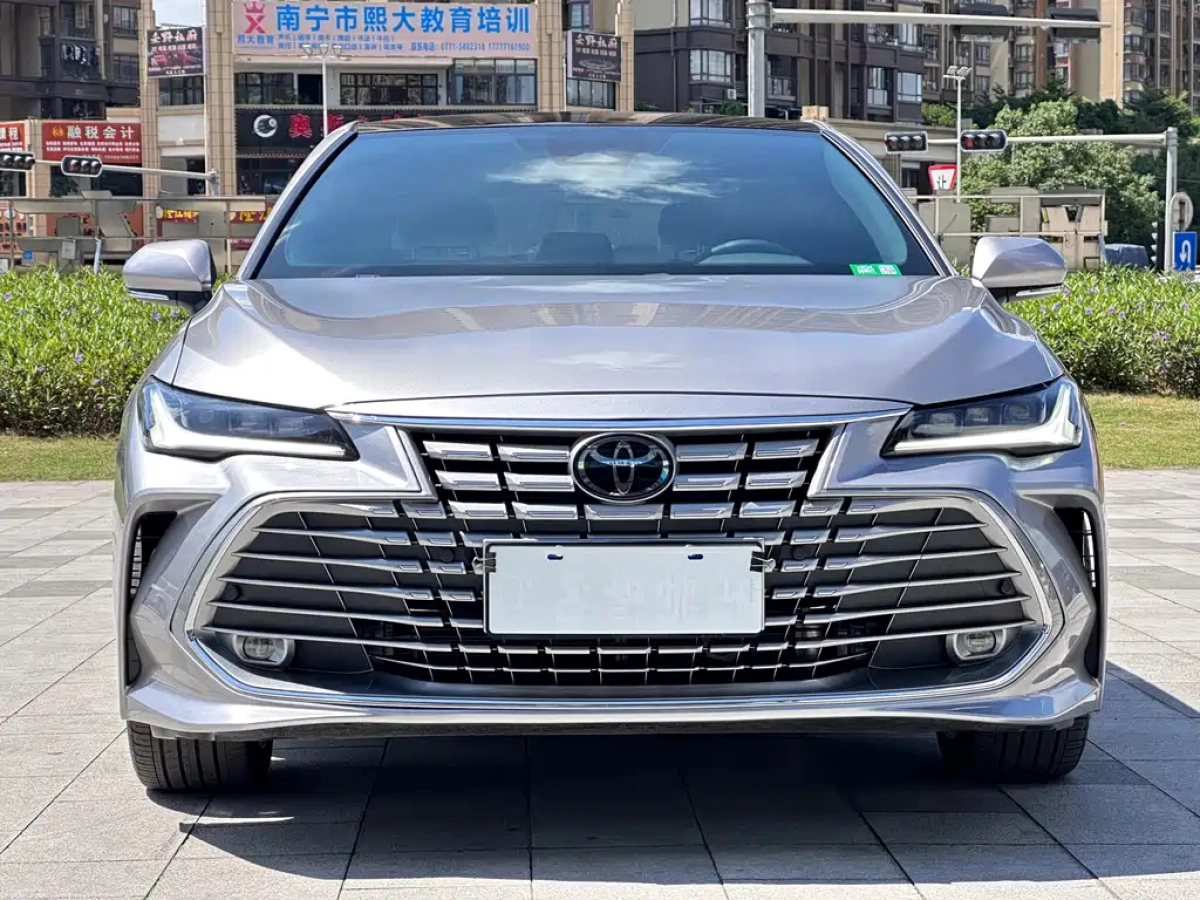 TOYOTA AVALON