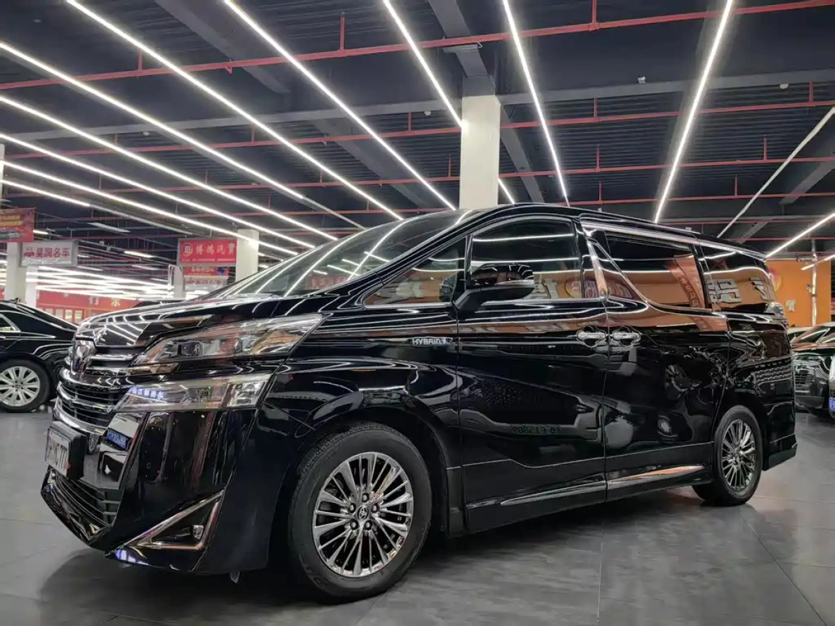 TOYOTA VELLFIRE  2019